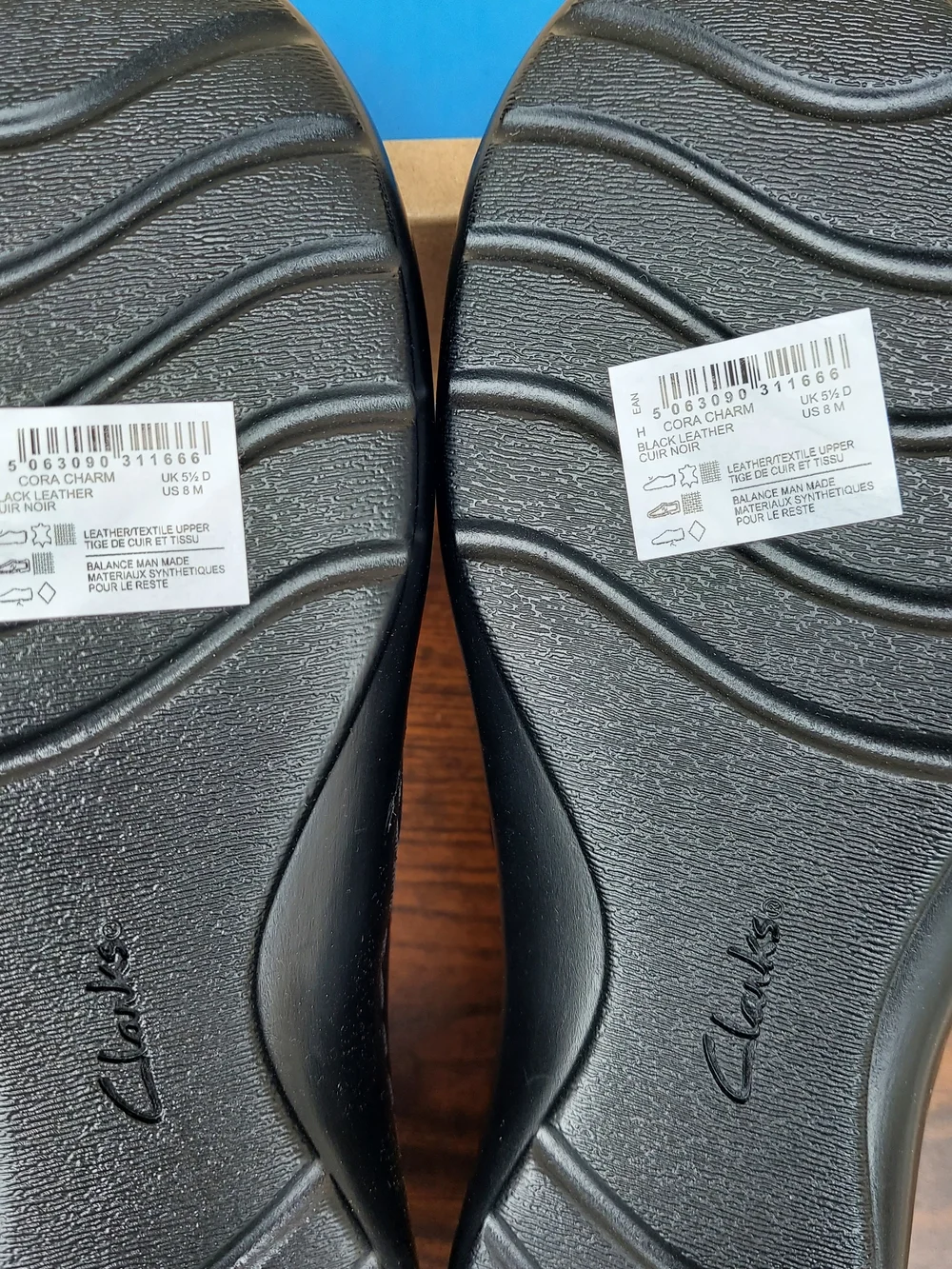 Clarks Cora Charm Black Slip-On Loafers Women's Size 8M NWT Preppy Cottagecore